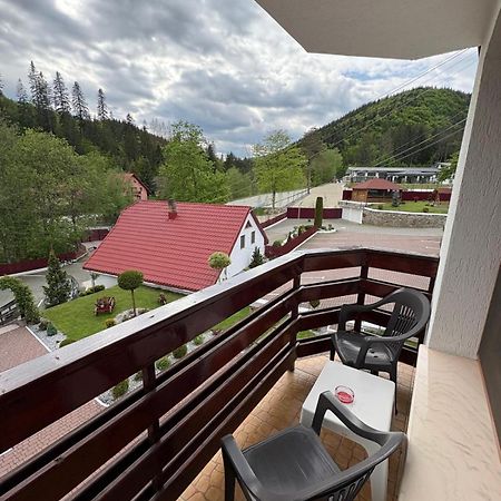Pensiunea Andias Sucevita Extérieur photo