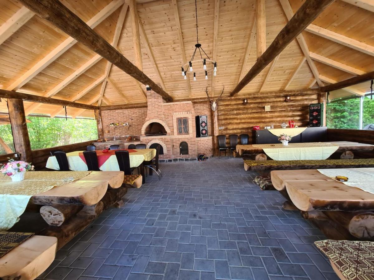 Pensiunea Andias Sucevita Extérieur photo