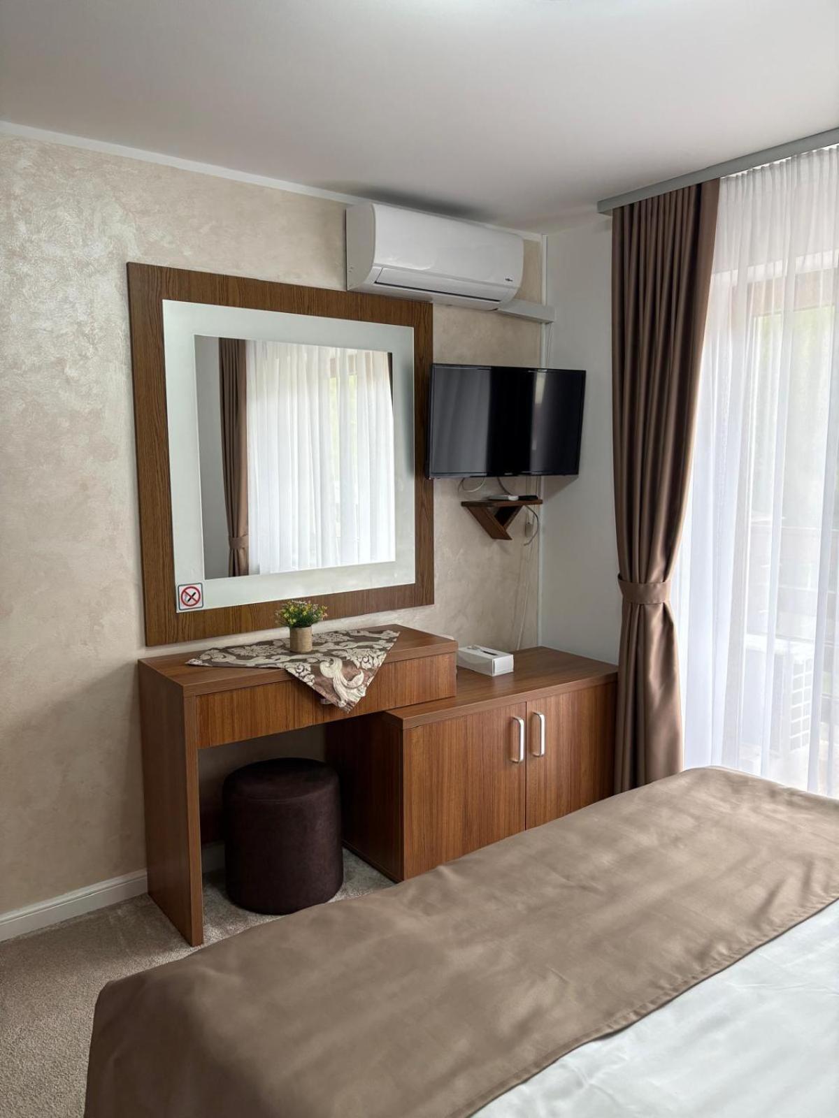 Pensiunea Andias Sucevita Extérieur photo