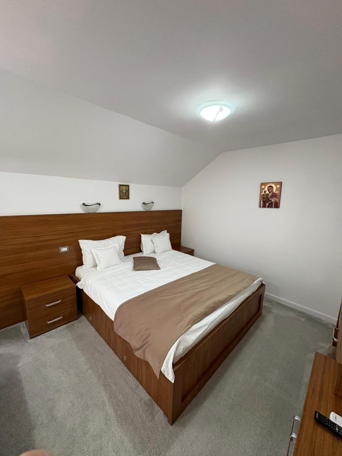 Pensiunea Andias Sucevita Extérieur photo