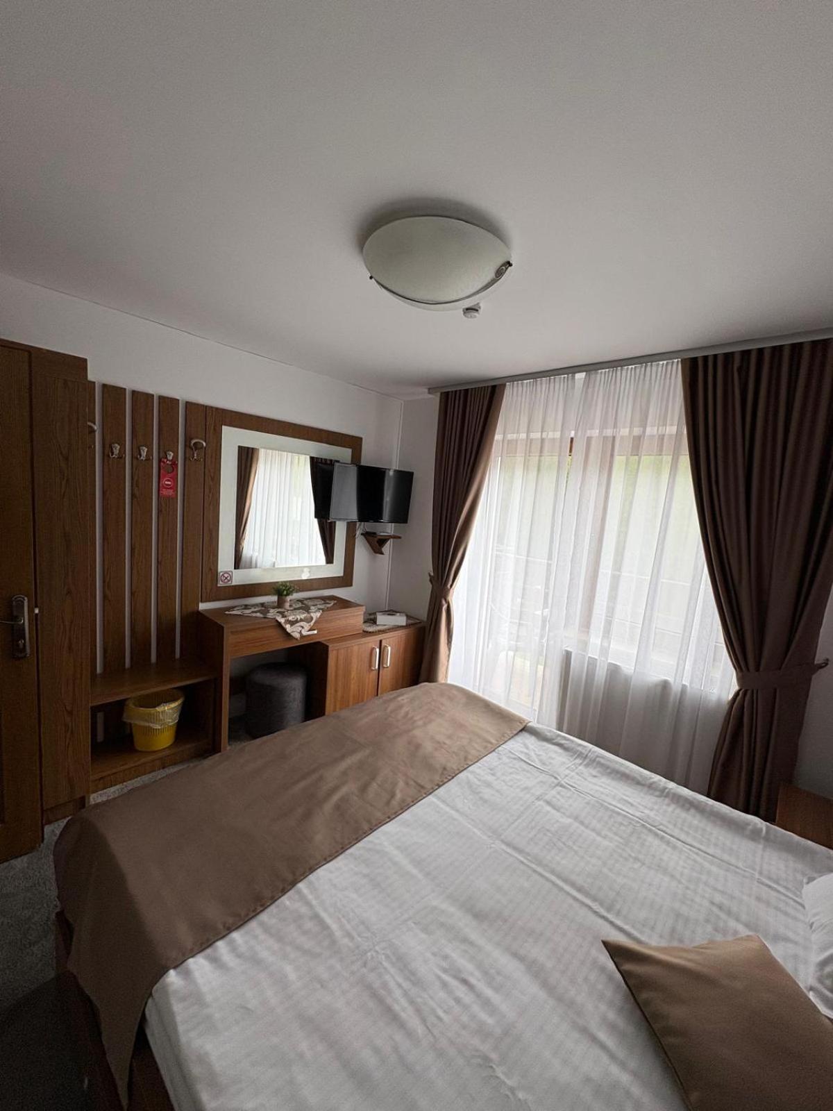 Pensiunea Andias Sucevita Extérieur photo